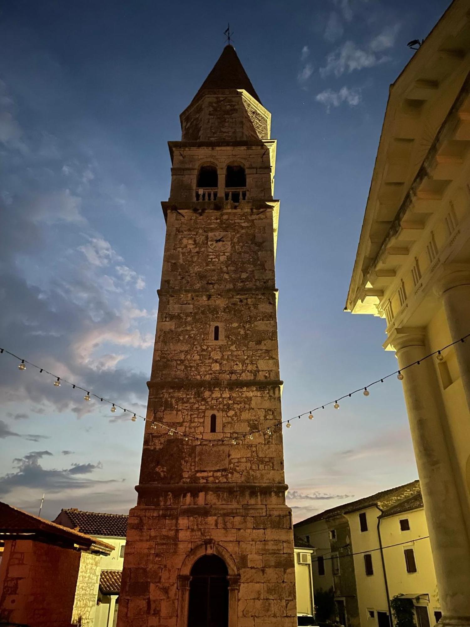 Villa Di Piazza Вишнян Екстер'єр фото